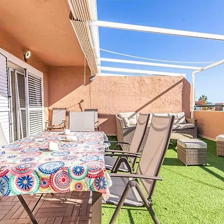 Costa Apartment *